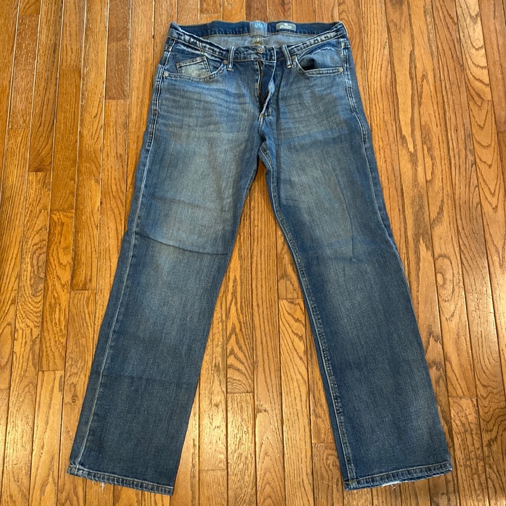 Rock & Republic Men’s Relaxed Fit Straight Leg Jeans